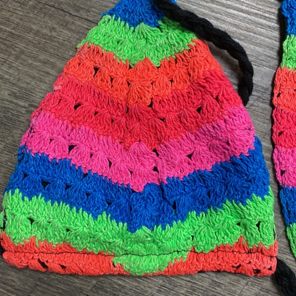 Dolls Kill Club Exx Crochet knit rainbow bikini top wth black lining M - Picture 10 of 11